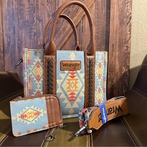 Wrangler Blue and Brown Patterned Tote and Wallet Set